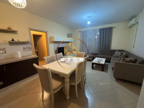 Jepet Apartament me Qira 2+1+2, Astir Tirane!