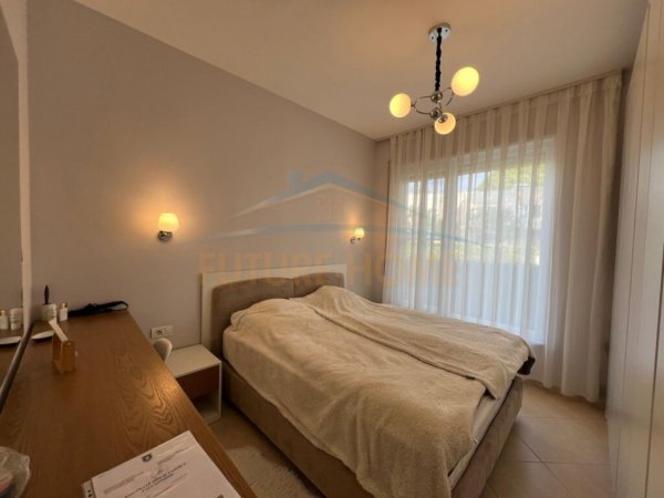 Gjiri Lalezit | Hamallaj, shitet apartament ne plazh 2+1+Aneks+Ballkon Kati 0, 70 m² 250.000 € (Lura 3 Gjiri i Lalzit.)
