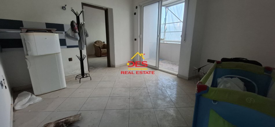 Vlore, shitet apartament 1+1+Ballkon Kati 6, 53 m² 72.000 € (Rruga Ismail Qemali)