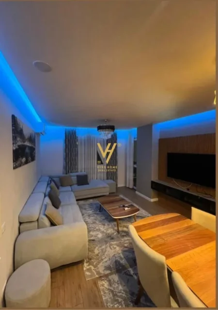 Tirane, jepet me qera apartament 2+1+Ballkon Kati 3, 110 m² 750 € (5 MAJI)