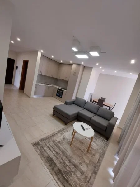 Durres, shitet apartament 2+1+Aneks+Ballkon Kati 3, 105 m² 150.000 € (Muzeumi)