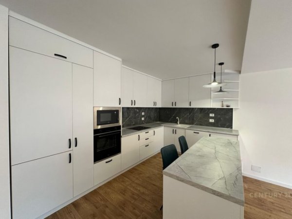 Tirane, jepet me qera Vile 2 Katshe Kati 2, 130 m² 1.400 € (Olive Grove)