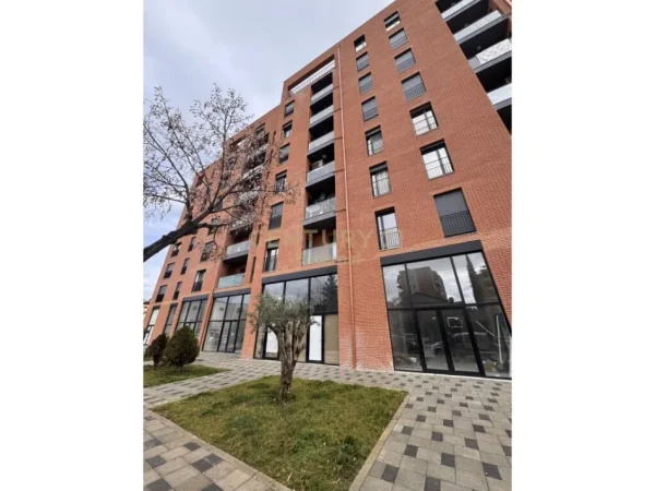 Tirane, shes apartament 3+1+Aneks+Ballkon Kati 6, 132 m² 208.000 € (Porcelan)