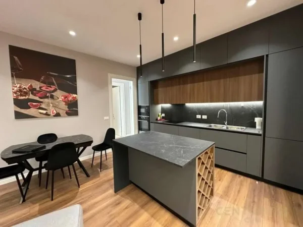 Tirane, jepet me qera apartament 2+1+Aneks+Ballkon Kati 10, 120 m² 1.500 € (Square 21)