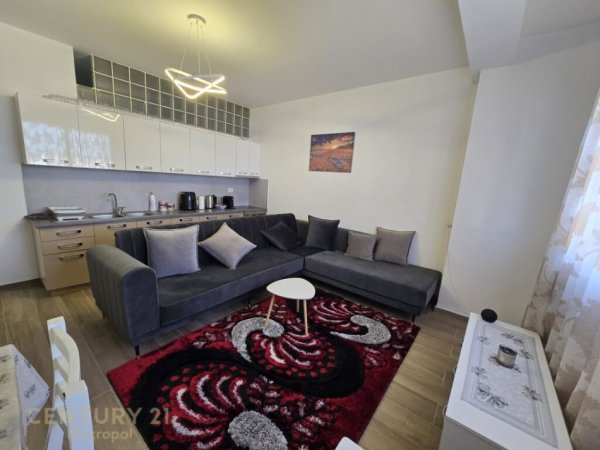 Tirane, jepet me qera apartament 2+1+Aneks+Ballkon Kati 6, 83 m² 600 € (Don Bosko)