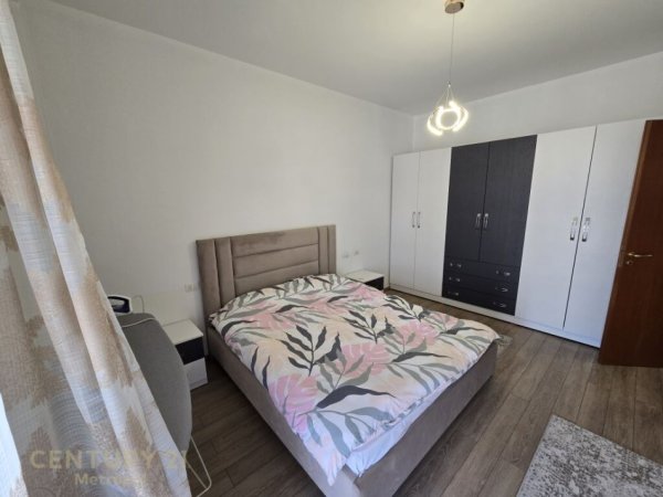 Tirane, jepet me qera apartament 2+1+Aneks+Ballkon Kati 6, 83 m² 600 € (Don Bosko)