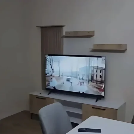 Tirane, jepet me qera apartament 2+1 Kati 2, 104 m² 450 € (Sauk i Ri)