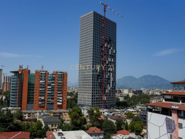 Tirane, jepet me qera apartament 2+1+Aneks+Ballkon Kati 10, 113 m² 1.500 € (RTSH)