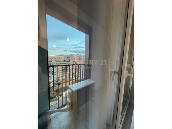 Tirane, jepet me qera apartament 1+1+Aneks+Ballkon Kati 9, 73 m² 600 € (Bulevardi i Ri)