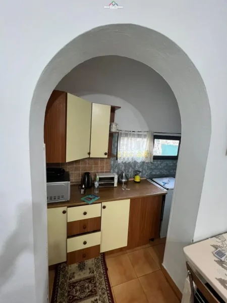 Tirane, jepet me qera apartament 2+1 Kati 2, 80 m² 500 € (ishrestorant durresi)