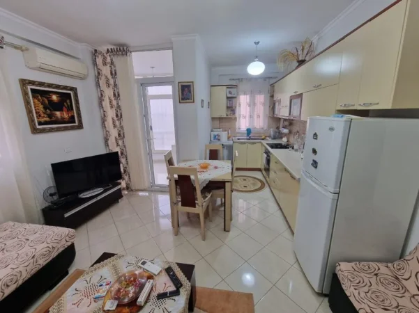 Tirane, shes apartament 2+1+Aneks+Ballkon Kati 2, 104 m² 147.000 € (Prane Kodres se Diellit te Eleonora)