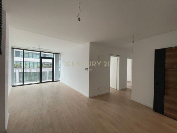 Tirane, jepet me qera zyre Kati 1, 89 m² 1.350 € (Lake View)