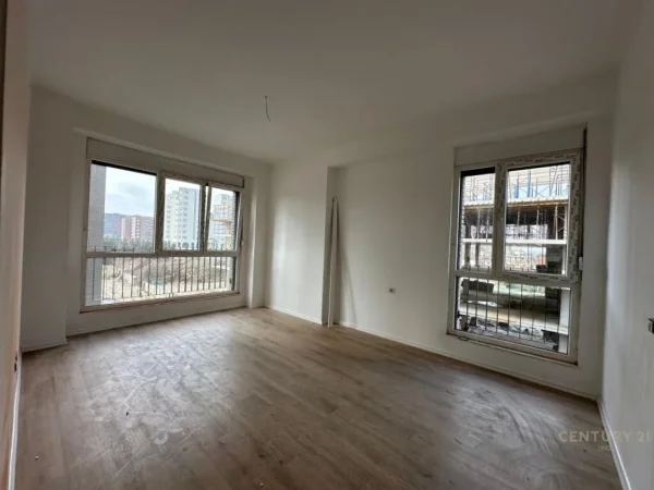 Tirane, shes apartament 3+1+Aneks+Ballkon Kati 2, 143 m² 230.000 € (Grand Park Residence)