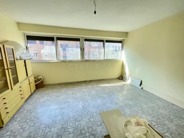 Tirane, shes apartament 2+1+Aneks+Ballkon Kati 3, 160 m² 260.000 € (Myslym Shyri)