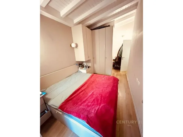 Tirane, shes apartament+verande | Penthouse 2+1+Aneks+Ballkon Kati 1, 90 m² 180.000 € (KODRA E DIELLIT 2)