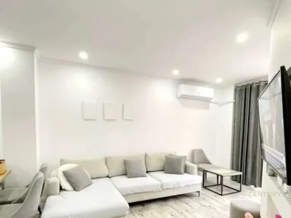 Tirane, shes apartament 1+1+Aneks+Ballkon Kati 3, 78 m² 148.200 € (Don Bosko)