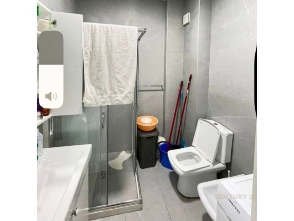 Tirane, shes apartament 1+1+Aneks+Ballkon Kati 3, 78 m² 148.200 € (Don Bosko)