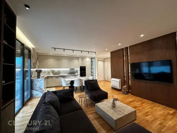 Tirane, shes apartament 3+1+Aneks+Ballkon Kati 2, 149 m² 486.000 € (Farke)