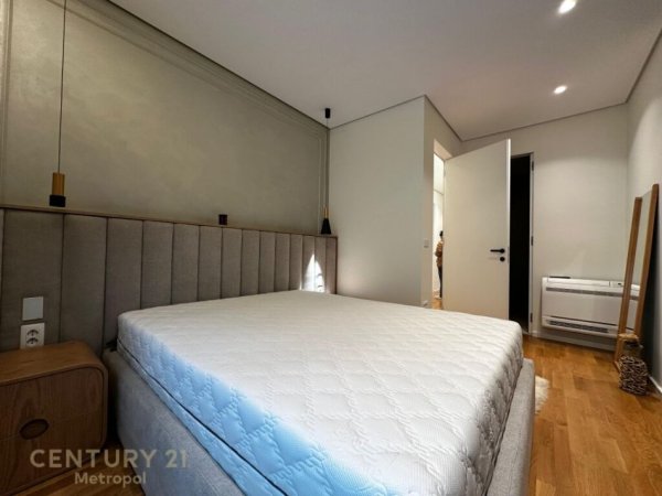 Tirane, shes apartament 3+1+Aneks+Ballkon Kati 2, 149 m² 486.000 € (Farke)