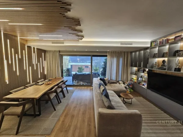 Tirane, shes Vile 2 Katshe Kati 2, 220 m² 550.000 € (Olive Grove)