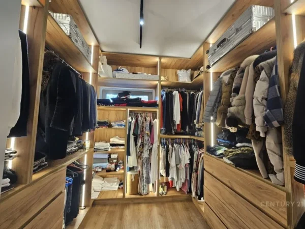 Tirane, shes Vile 2 Katshe Kati 2, 220 m² 550.000 € (Olive Grove)