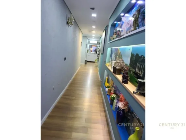 Tirane, shes hotel Kati 8, 198 m² (SHESHI SKENDERBEJ)