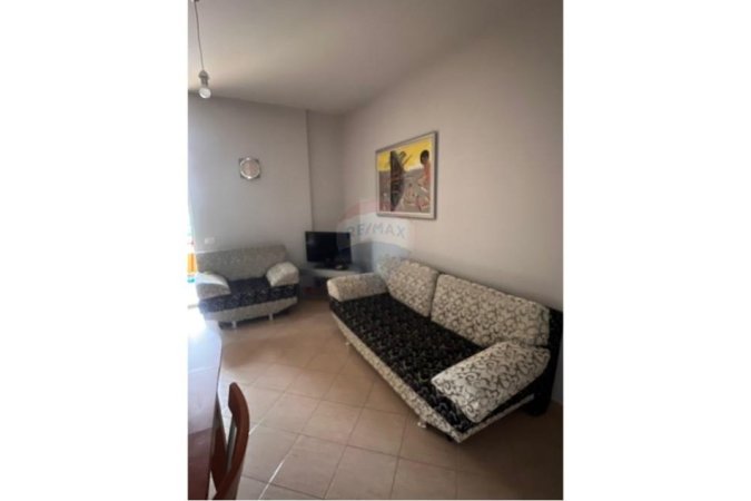 Tirane, jepet me qera apartament 1+1 Kati 7, 69 m² 501 € (QIRA APARTAMENT 1+1 SELVIA!)