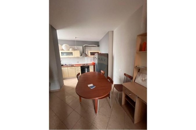 Tirane, jepet me qera apartament 1+1 Kati 7, 69 m² 501 € (QIRA APARTAMENT 1+1 SELVIA!)