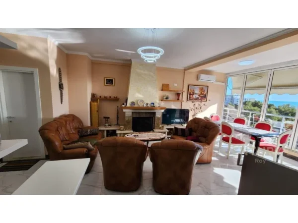 Durres, shitet apartament 1+1 Kati 8, 80 m² 200.000 € (Golem)