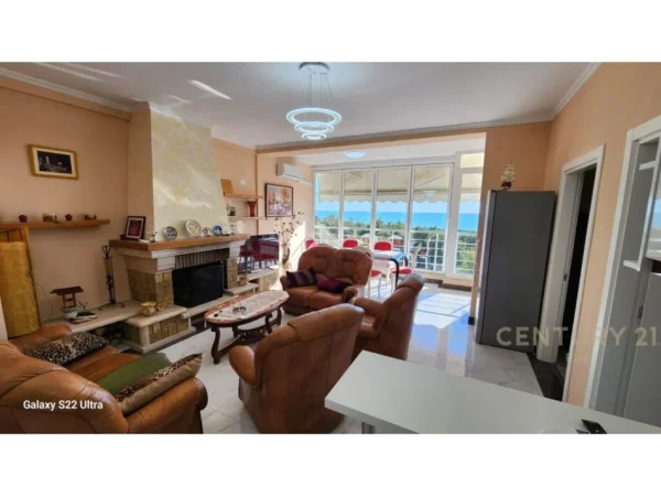 Durres, shitet apartament 1+1 Kati 8, 80 m² 200.000 € (Golem)