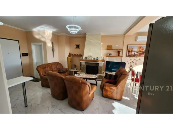 Durres, shitet apartament 1+1 Kati 8, 80 m² 200.000 € (Golem)