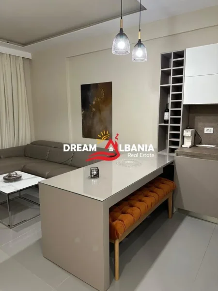 Durres, shitet apartament 2+1+Ballkon Kati 3, 82 m² 250.000 € (ne kompleksin Valamar)