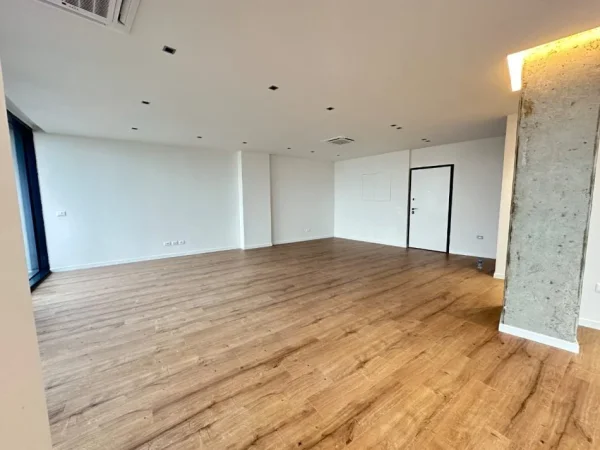 Tirane, jepet me qera zyre Kati 6, 126 m² 1.500 € (Lake View Residence)