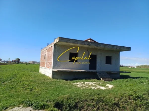 Fier, shitet shtepi 2+1 Kati 0, 120 m² 70.000 € (FIER)