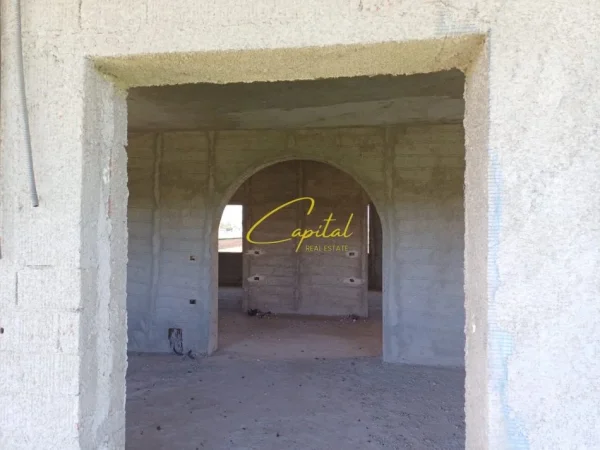 Fier, shitet shtepi 2+1 Kati 0, 120 m² 70.000 € (FIER)