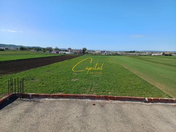 Fier, shitet shtepi 2+1 Kati 0, 120 m² 70.000 € (FIER)