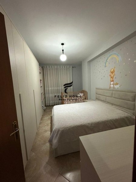 Tirane, jepet me qera apartament 1+1 Kati 5, 65 m² 450 € (ASTIR)