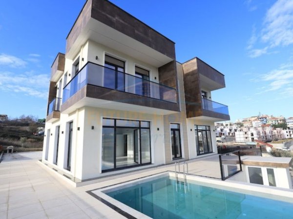 Tirane, jepet me qera ambjent biznesi Kati 2, 800 m² 5.500 € (Sauk)