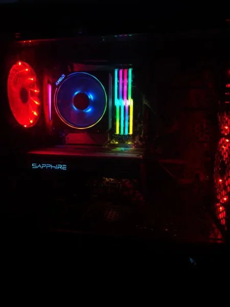 Tirane, shes Kompjuter+Monitor Gaming PC Setup