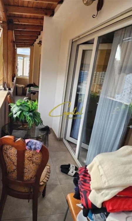 Tirane, shitet apartament 2+1 Kati 7, 136 m² 288.000 € (SELVIA)