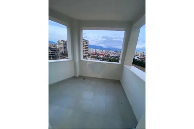 Tirane, jepet me qera apartament 1+1 Kati 6, 75 m² 500 € (Astir)