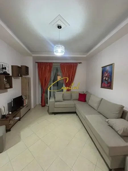 Tirane, shitet apartament 2+1 Kati 3, 89 m² 128.000 € (FRESKU)