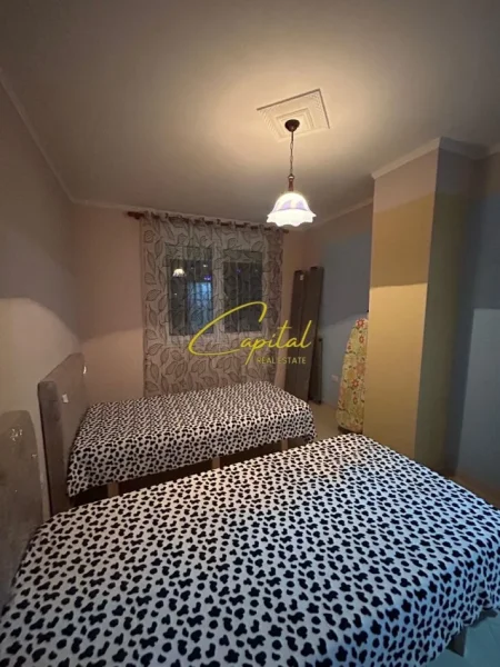 Tirane, shitet apartament 2+1 Kati 3, 89 m² 128.000 € (FRESKU)