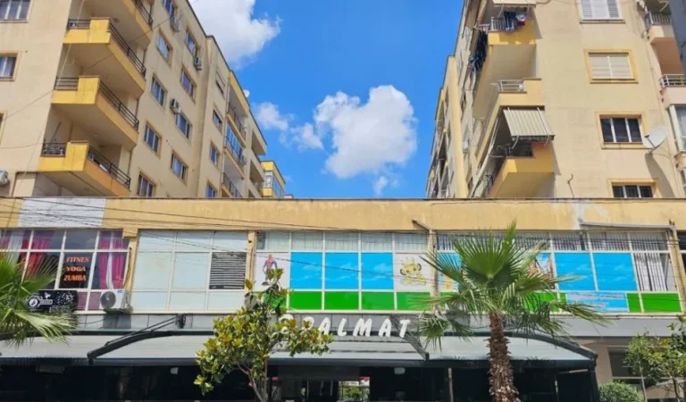 Tirane, shitet apartament 1+1+Aneks+Ballkon Kati 6, 58 m² 87.000 € (astir)