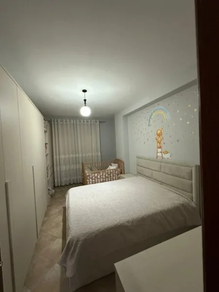 Tirane, jepet me qera apartament 1+1 Kati 5, 65 m² 450 € (Astir,Fox Bar)