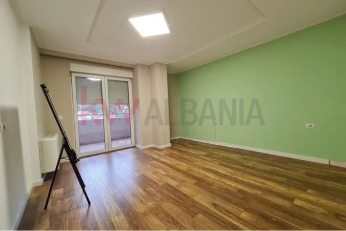 Tirane, jepet me qera zyre Kati 2, 162 m² 1.500 € (Rruga Dervish Hima)