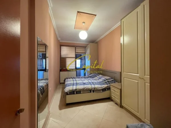 Tirane, shitet apartament 3+1 Kati 2, 121 m² 240.000 € (KODRA E DIELLIT)