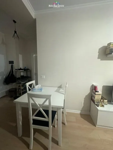 Tirane, jepet me qera apartament 2+1 Kati 5, 60 m² 550 € (21 dhjetori)