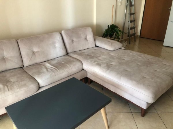 Tirane, jap me qera apartament 2+1+Ballkon Kati 3, 90 m² 600 € (Don Bosko)