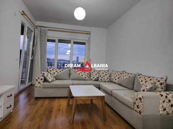 Tirane, jepet me qera apartament 2+1+Ballkon Kati 4, 111 m² 650 € (Ne Ali Dem)